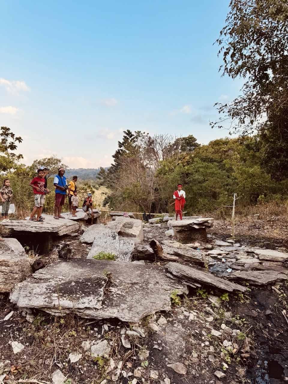 Dříve hledali vodu, dnes je voda blízko: Nadace Satu Hati Charity přinesla radost obyvatelům Kalaki Bola
