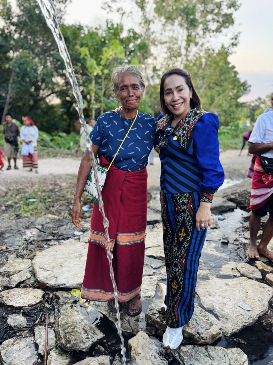 Dříve hledali vodu, dnes je voda blízko: Nadace Satu Hati Charity přinesla radost obyvatelům Kalaki Bola